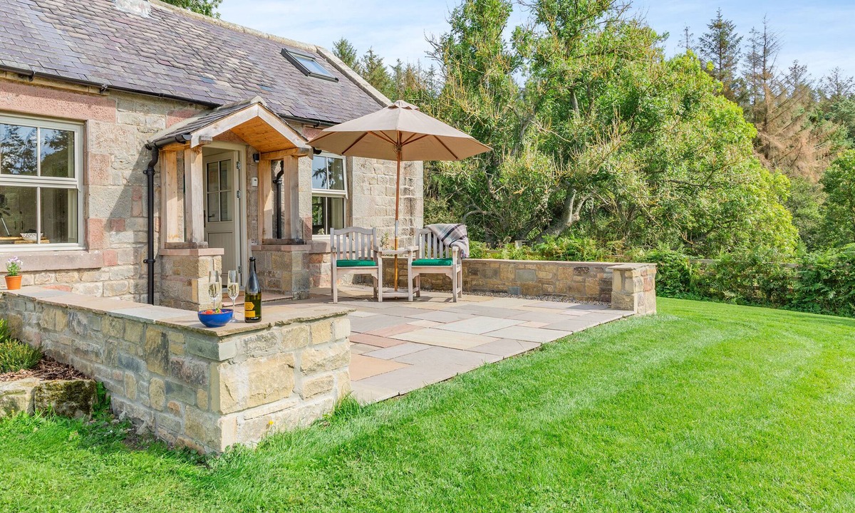 Alnwick Cottage | 1 bedroom accommodation in Eglingham, near Alnwick