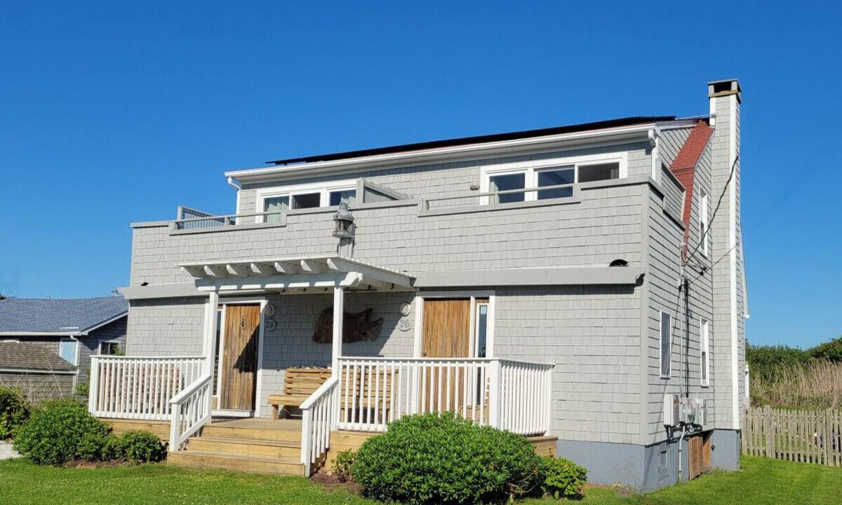 Matunuck Villa | 1 BR beach townhouse, 1 block from Ocean!