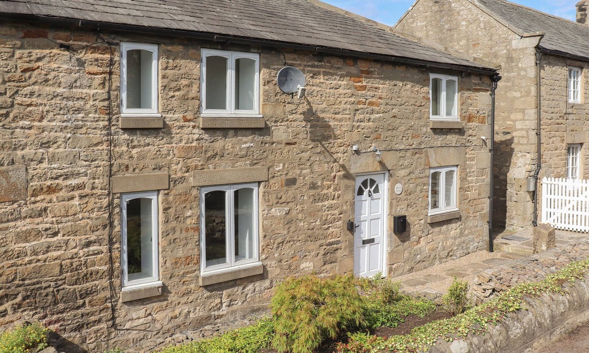 Low Brunton Cottage | 1 DUNKIRK COTTAGES, family friendly, with open fire in Humshaugh