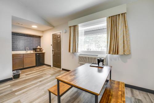 Port Huron Apartment | 1 Mi to Riverfront: Walkable Port Huron Studio