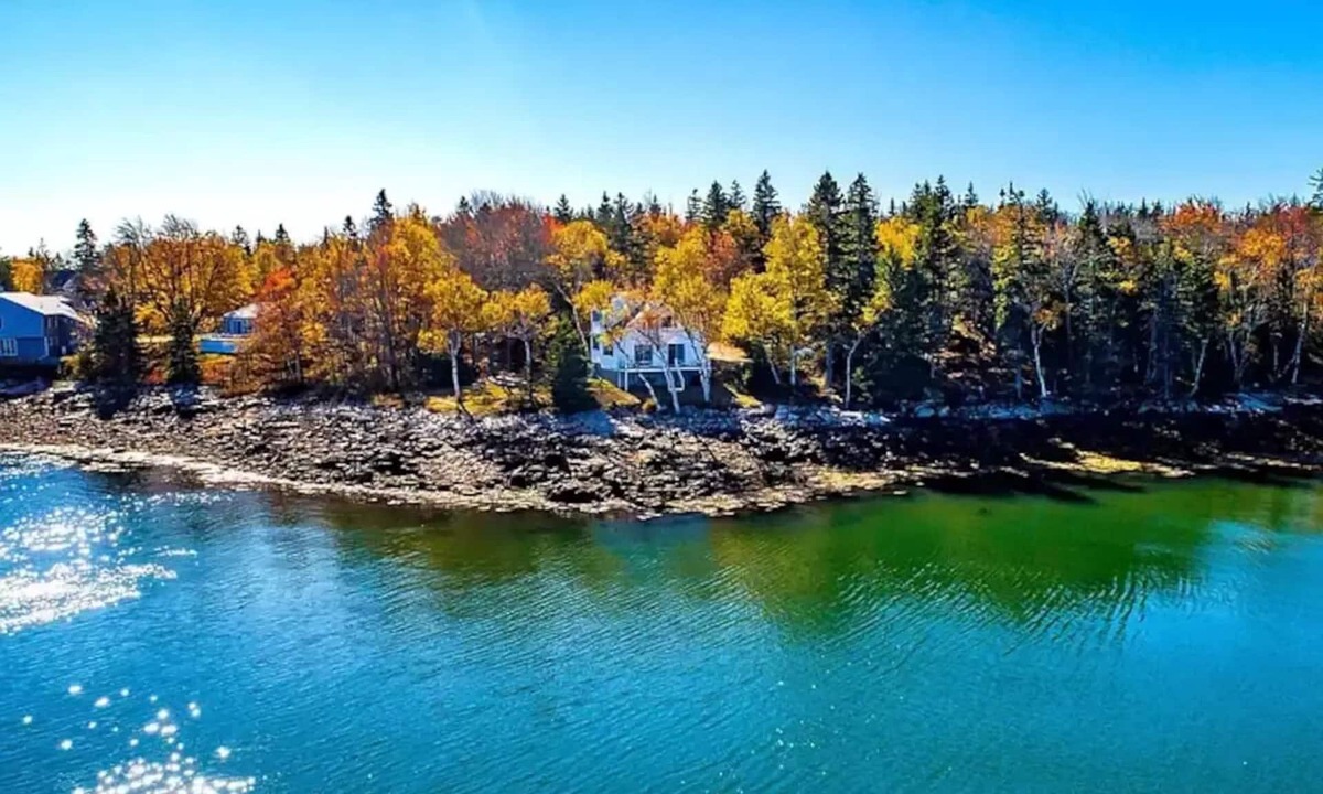 Corea Cottage | 180 Degree Views w/Beachfront Firepit & Stargazing Platform Near Acadia