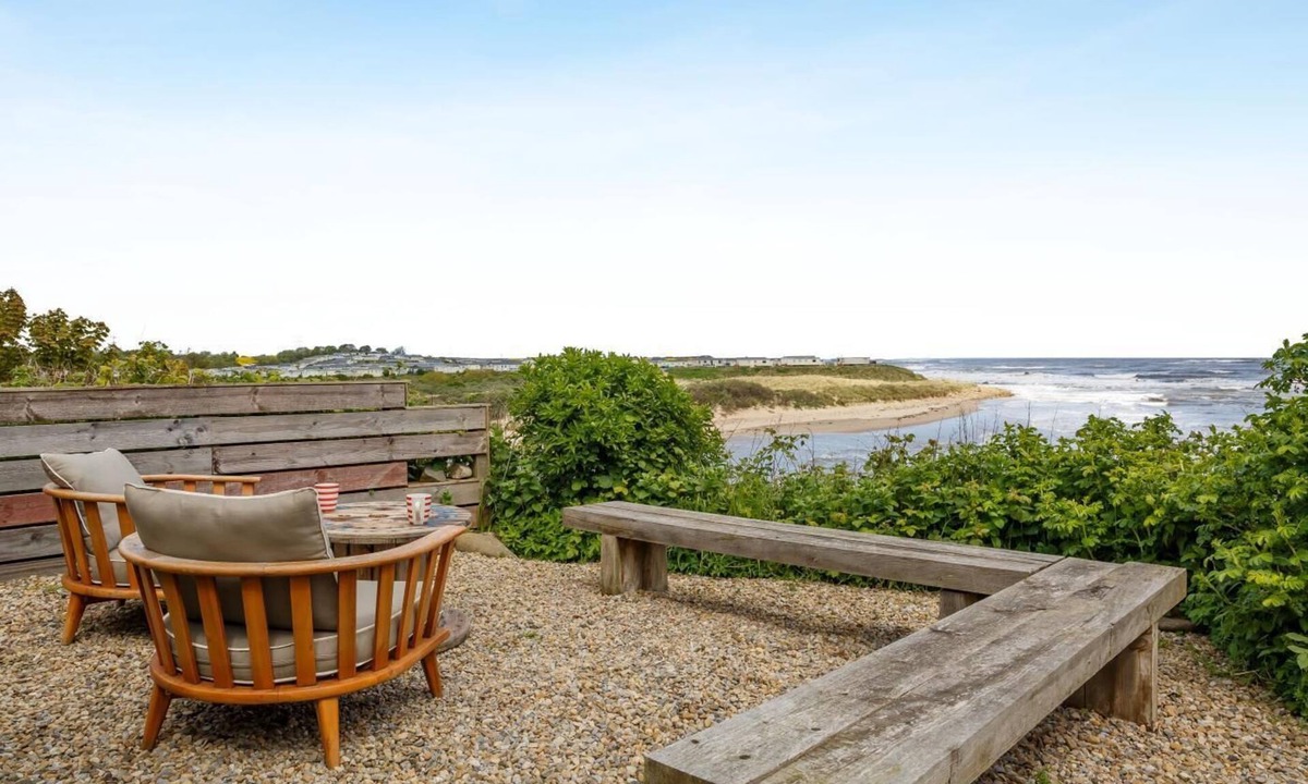 Woodhorn House | 2 Bed in Blyth (oc-406407)