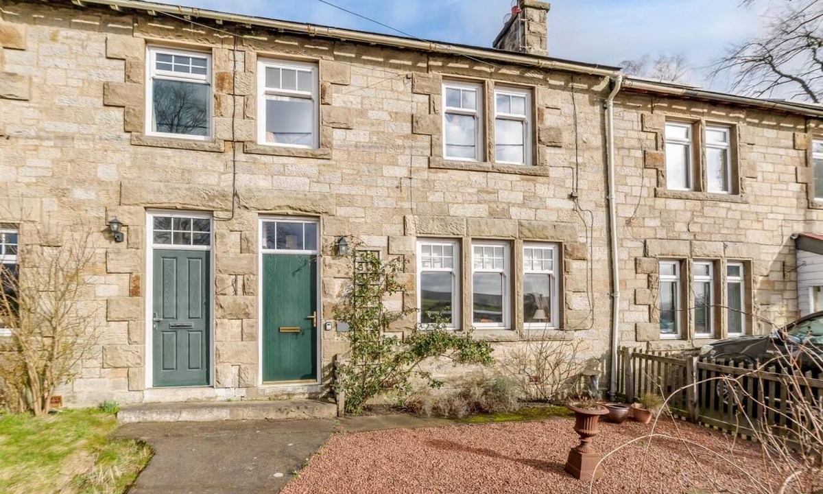 Otterburn Cottage | 2 Bed in Newcastle Upon Tyne (oc-66305)