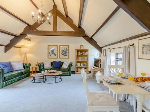 Waren Mill House | 2 Bed in Waren Mill oc-79072