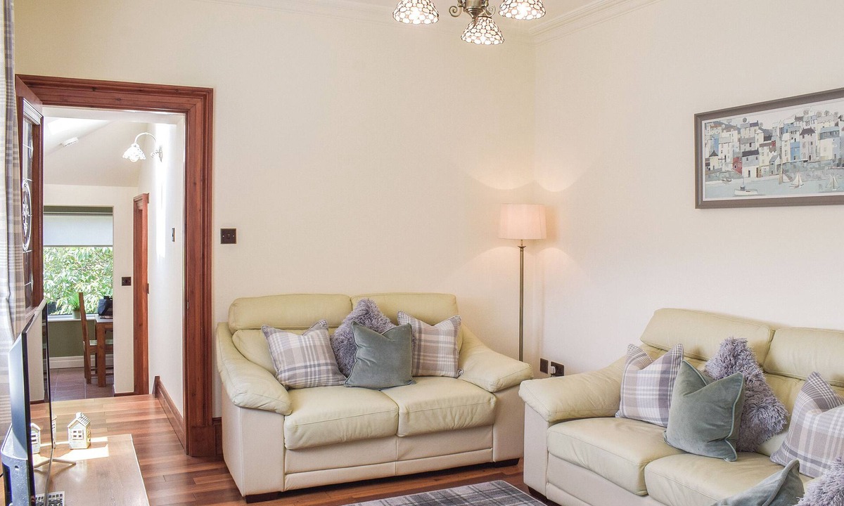 Ardrossan Cottage | 2 bedroom accommodation in Ardrossan, near Ayr