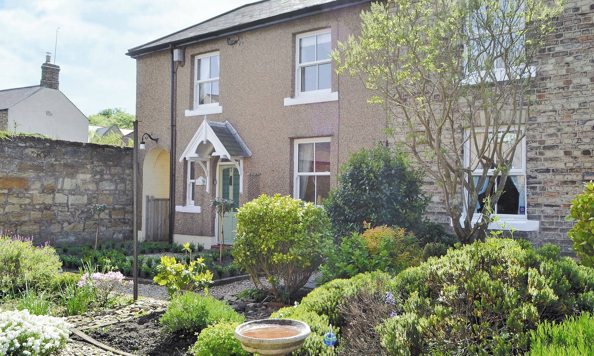 Warkworth Cottage | 2 bedroom accommodation in Warkworth