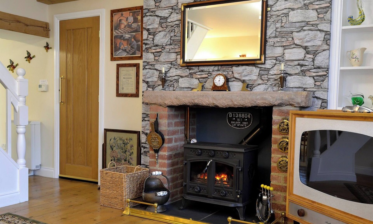 Shildon Cottage | 2 bedroom accommodation in Shildon, near Bishop Auckland