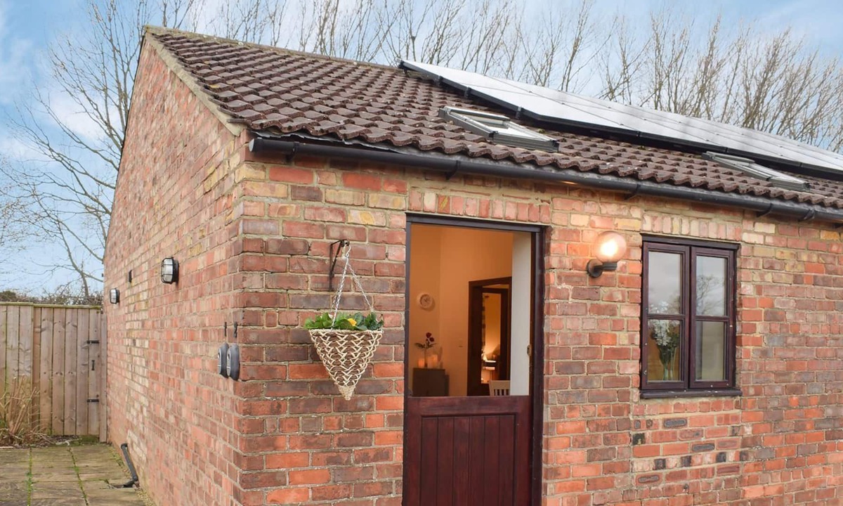 Thirsk Cottage | 2 bedroom accommodation in South Kilvington, near Thirsk