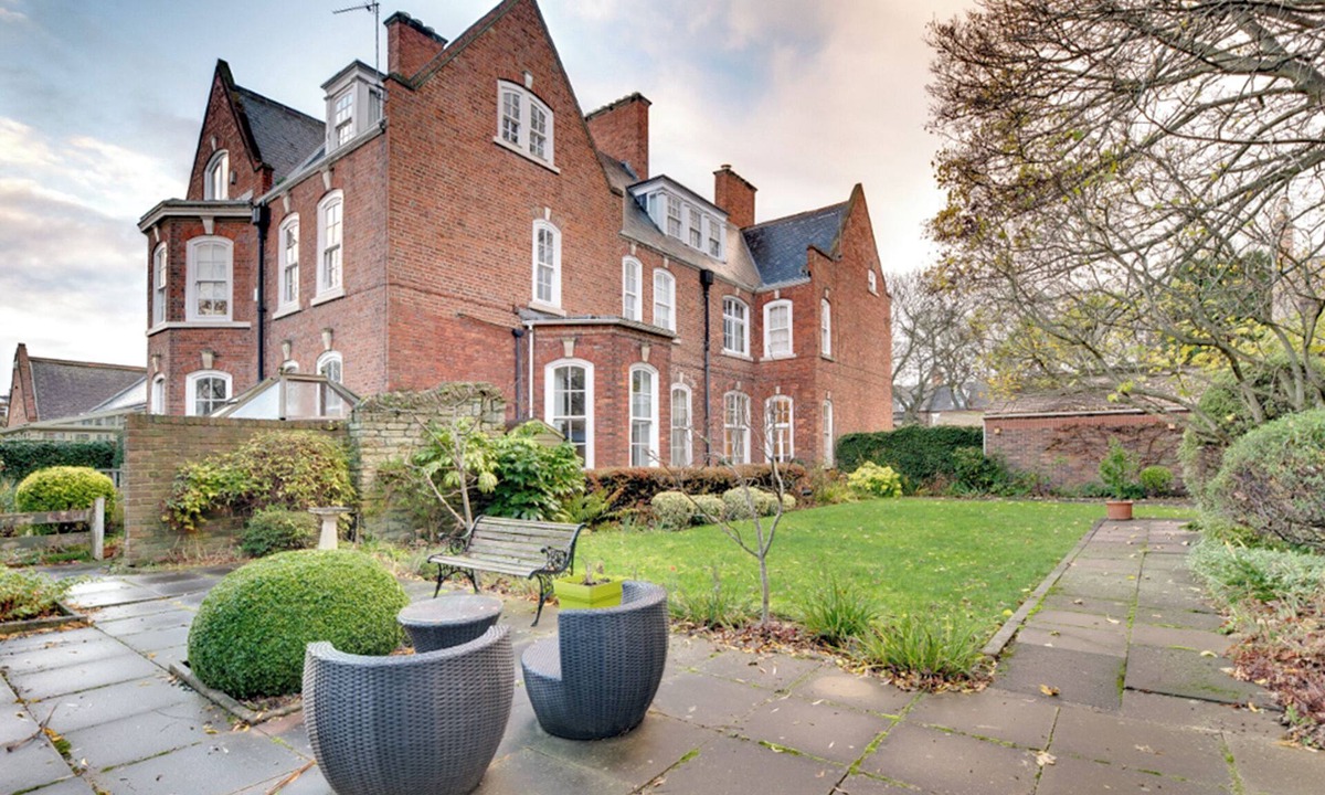 Westoe Cottage | 2 bedroom accommodation in Newcastle Upon Tyne
