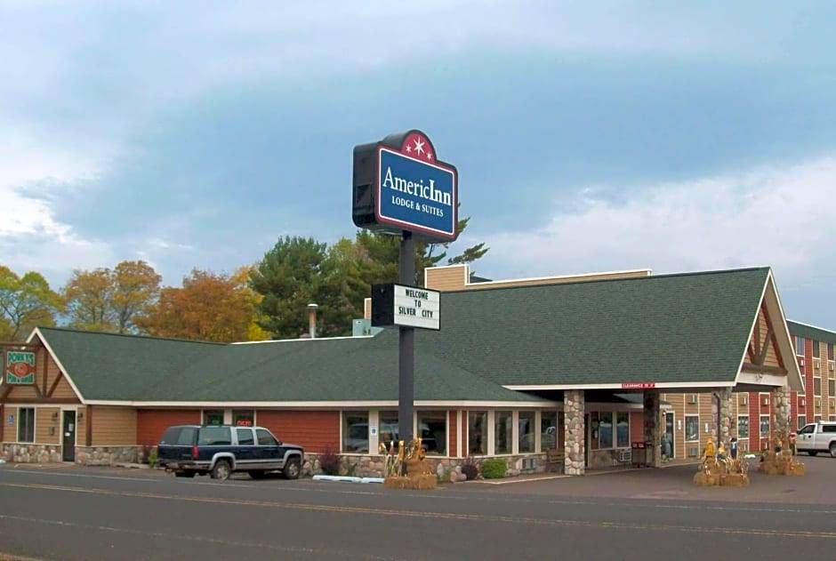 Silver City Hotel | 2-Star Hotel ∙ AmericInn by Wyndham Silver City