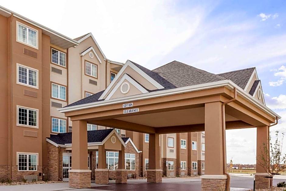 West Fargo Hotel | 2-Star Hotel ∙ Microtel Inn & Suites by Wyndham West Fargo Near Medical Center