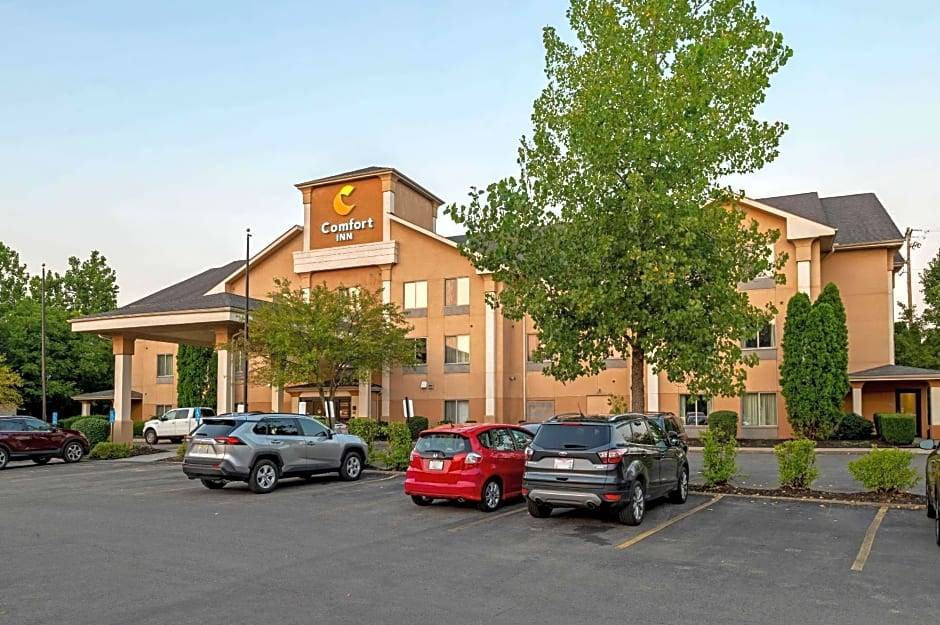 Pickerington Hotel | 2-Star Hotel ∙ Comfort Inn East Pickerington