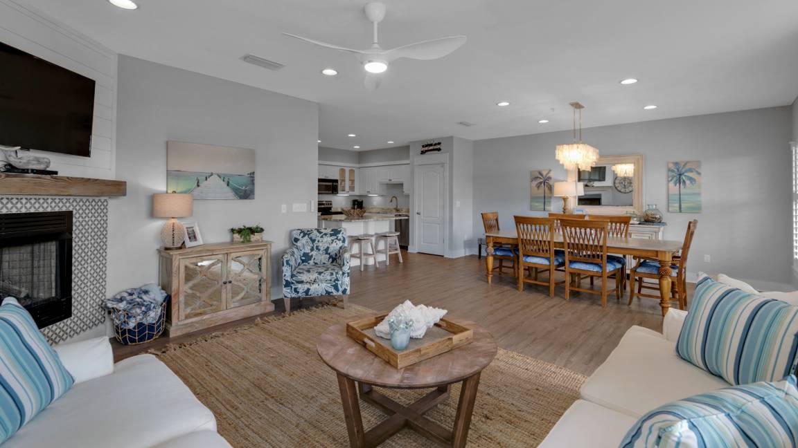 Seagrove Beach Apartment | 204 m² Apartment ∙ 4 bedrooms ∙ 12 guests