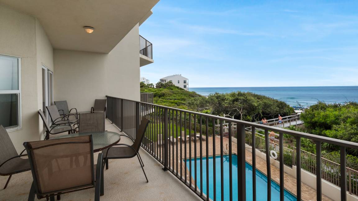 Seagrove Beach Apartment | 209 m² Apartment ∙ 3 bedrooms ∙ 8 guests
