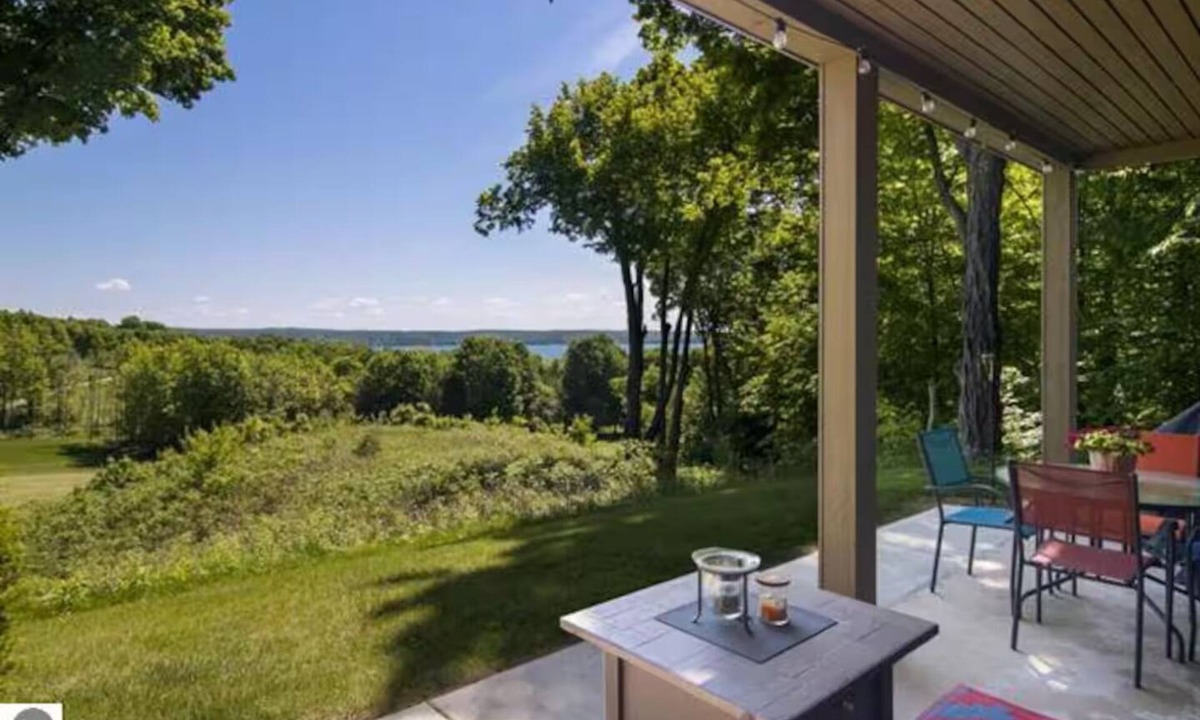 Kewadin House | 2BR Escape Torch Lake Views Golf 755