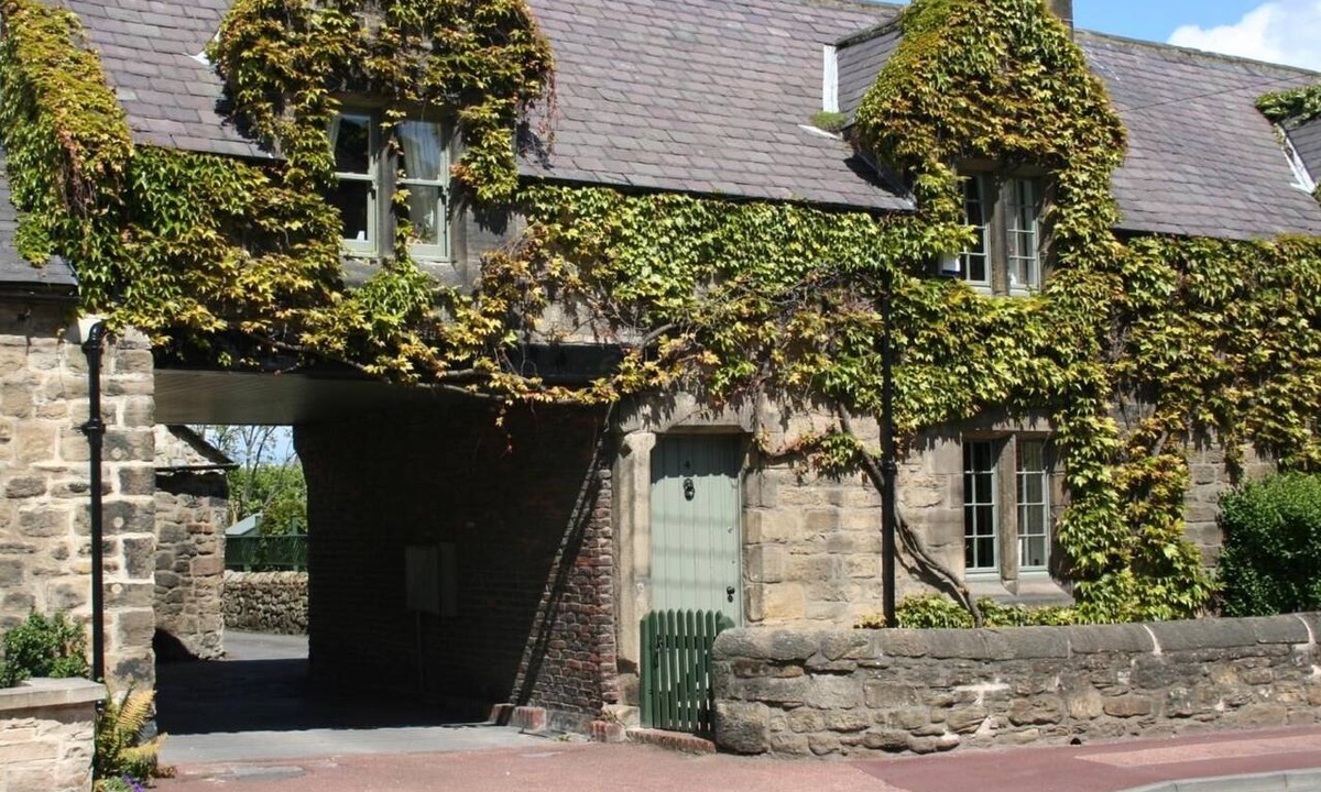 Backworth Cottage | 3 Bed in Backworth (oc-cn013)