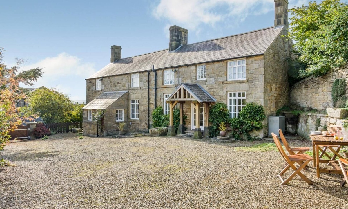 Newton Cottage | 3 Bed in Newton (oc-n33394)