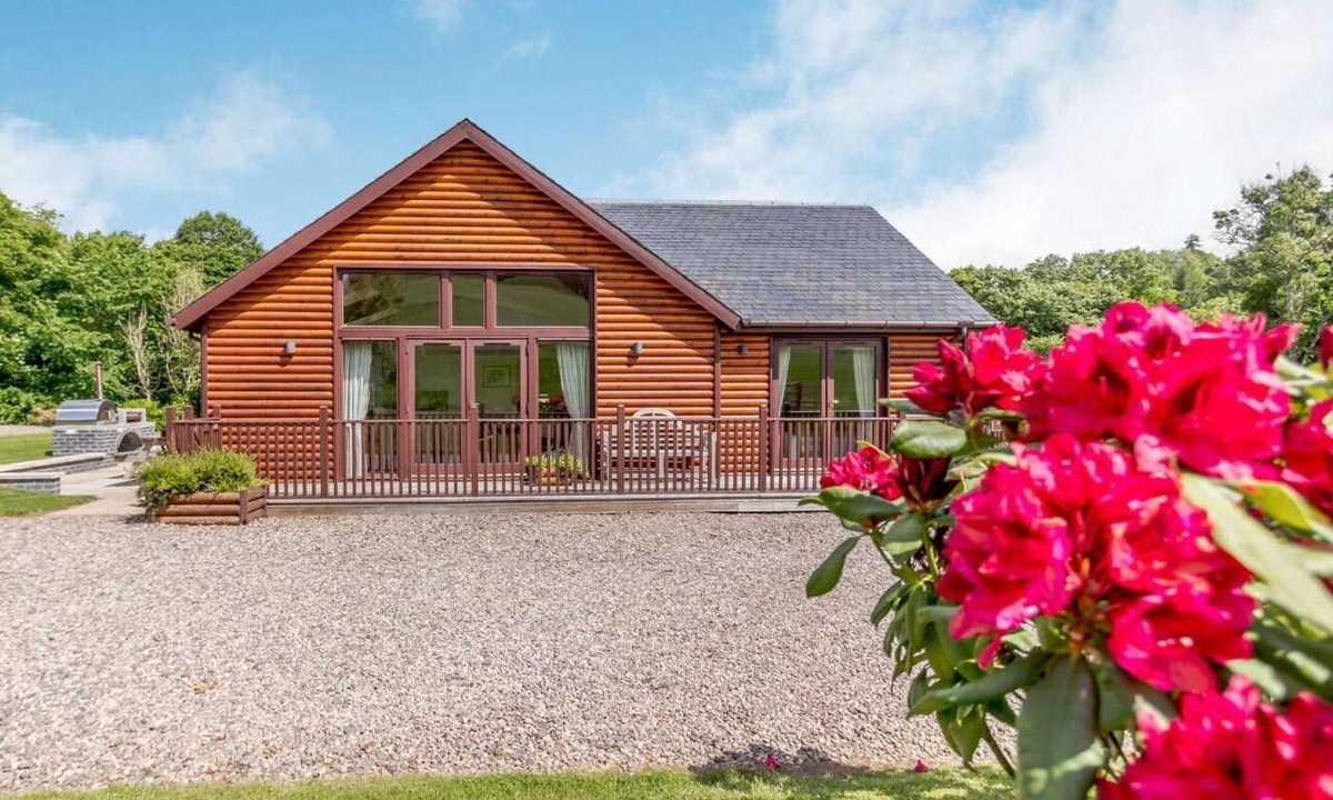 Abernyte Cottage | 3 Bed in Perth (oc-willc)