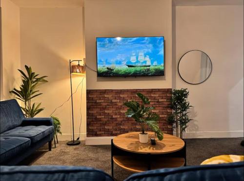 Shiremoor House | 3 Bed Stay for Families, Groups And Contractors