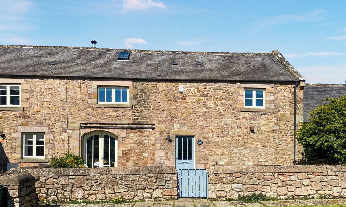 Berwick-upon-Tweed Cottage | 3 bedroom accommodation in Steading, Berwick-upon-Tweed