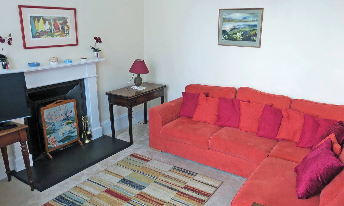 Inverness City Centre Cottage | 3 bedroom accommodation in Inverness