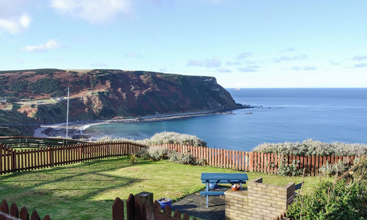 Gardenstown Cottage | 3 bedroom accommodation in Gardenstown, near Macduff