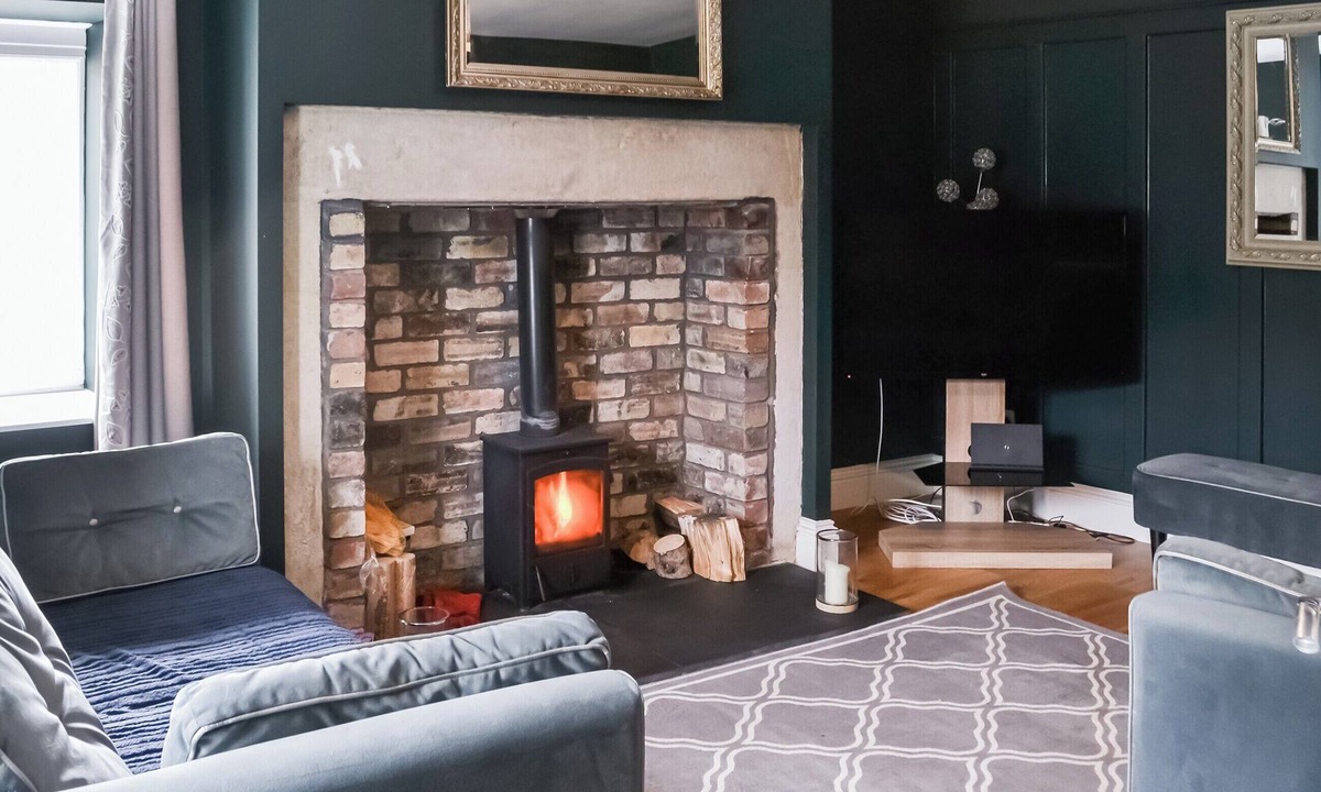 Allendale Cottage | 3 bedroom accommodation in Catton