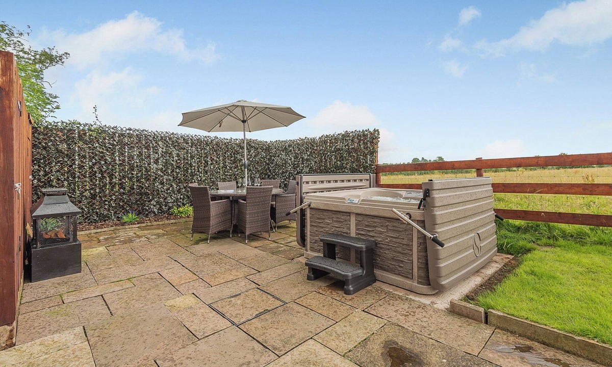 Wing Cottage | 3 bedroom accommodation in Scaleby, near Brampton