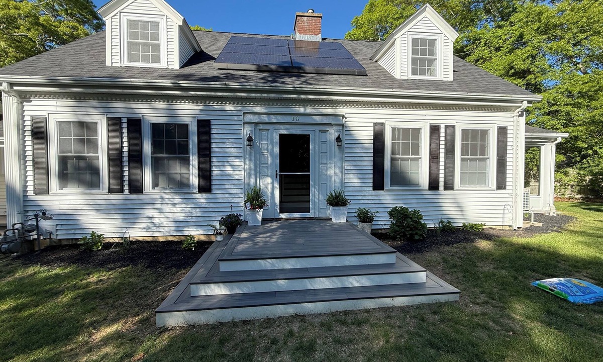 Hyannis House | 3-bedroom house in charming Barnstable with WiFi, AC,Walking distance to Main st