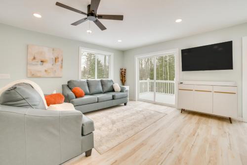 Rogers City House | 3 Mi to Lake Huron: Secluded Home in Rogers City