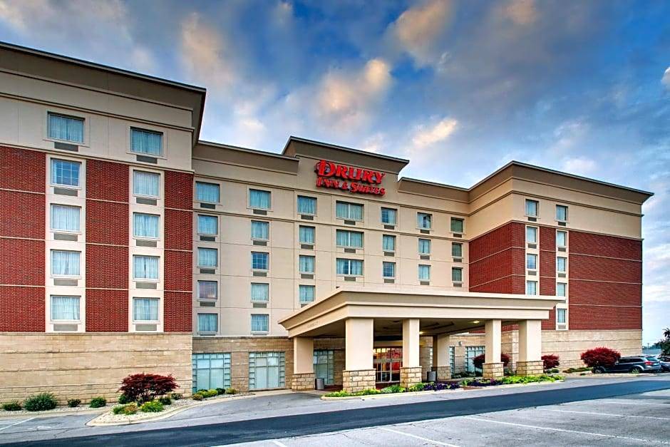 Findlay Hotel | 3-Star Hotel ∙ Drury Inn & Suites Findlay
