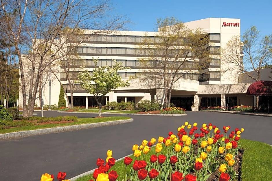 South Peabody Hotel | 3-Star Hotel ∙ Boston Marriott Peabody