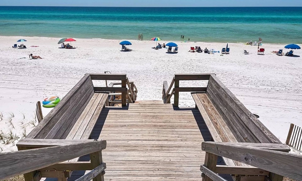 Seagrove Beach Condo | 30A Emerald Hill by Panhandle Getaways