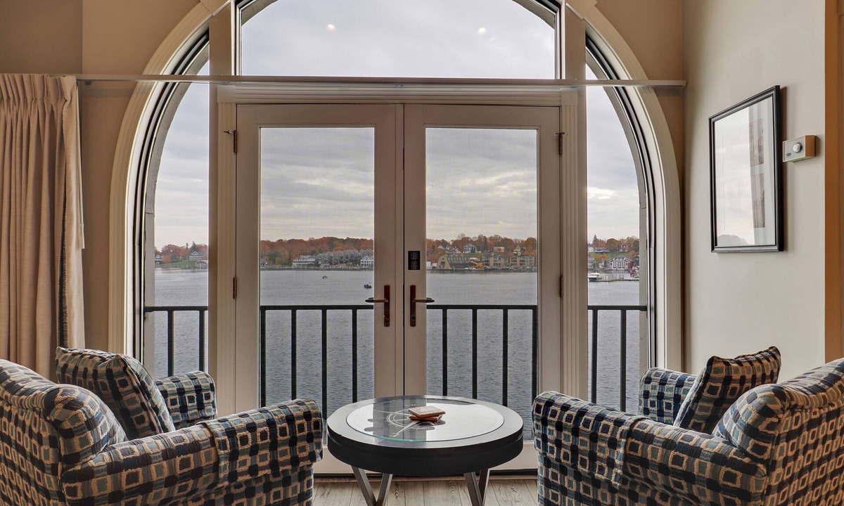 Charlevoix Condo | 344 Edgewater | Lake Charlevoix Views | Downtown Chx | Pool, Hot Tub, Sauna