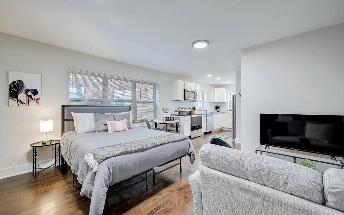 Walnut Hills Apartment | 38 m² Apartment ∙ 2 guests