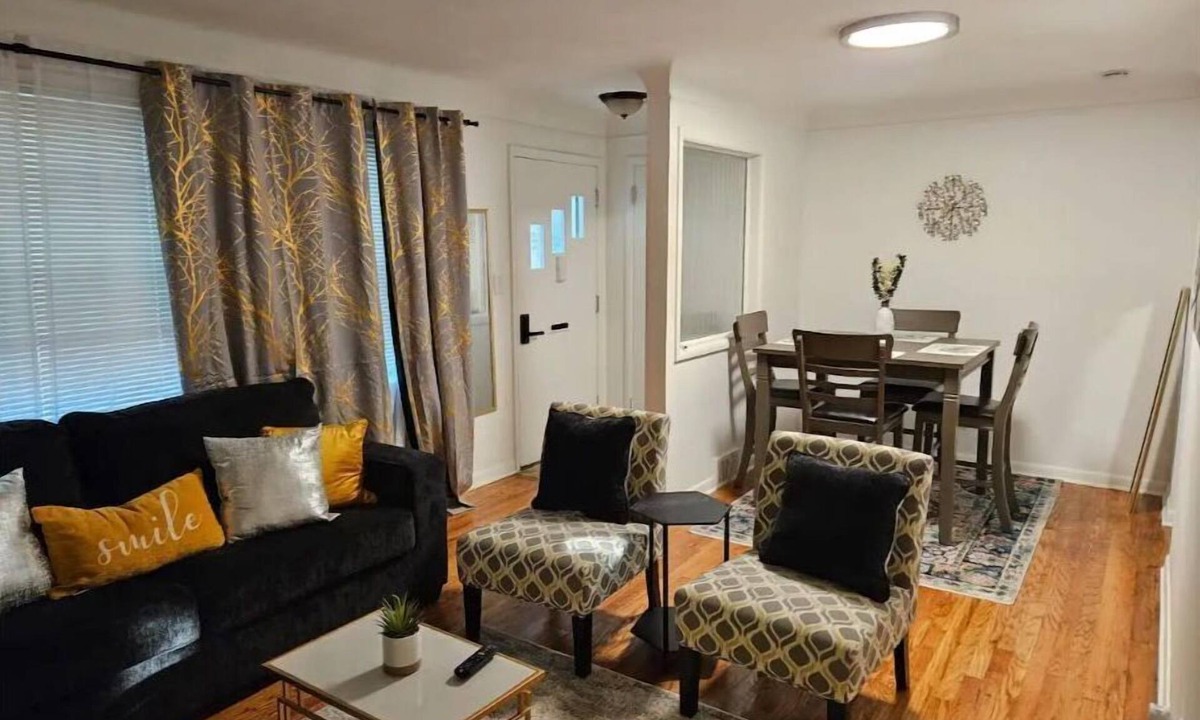 South Euclid House | 3bedroom Home@South Euclid