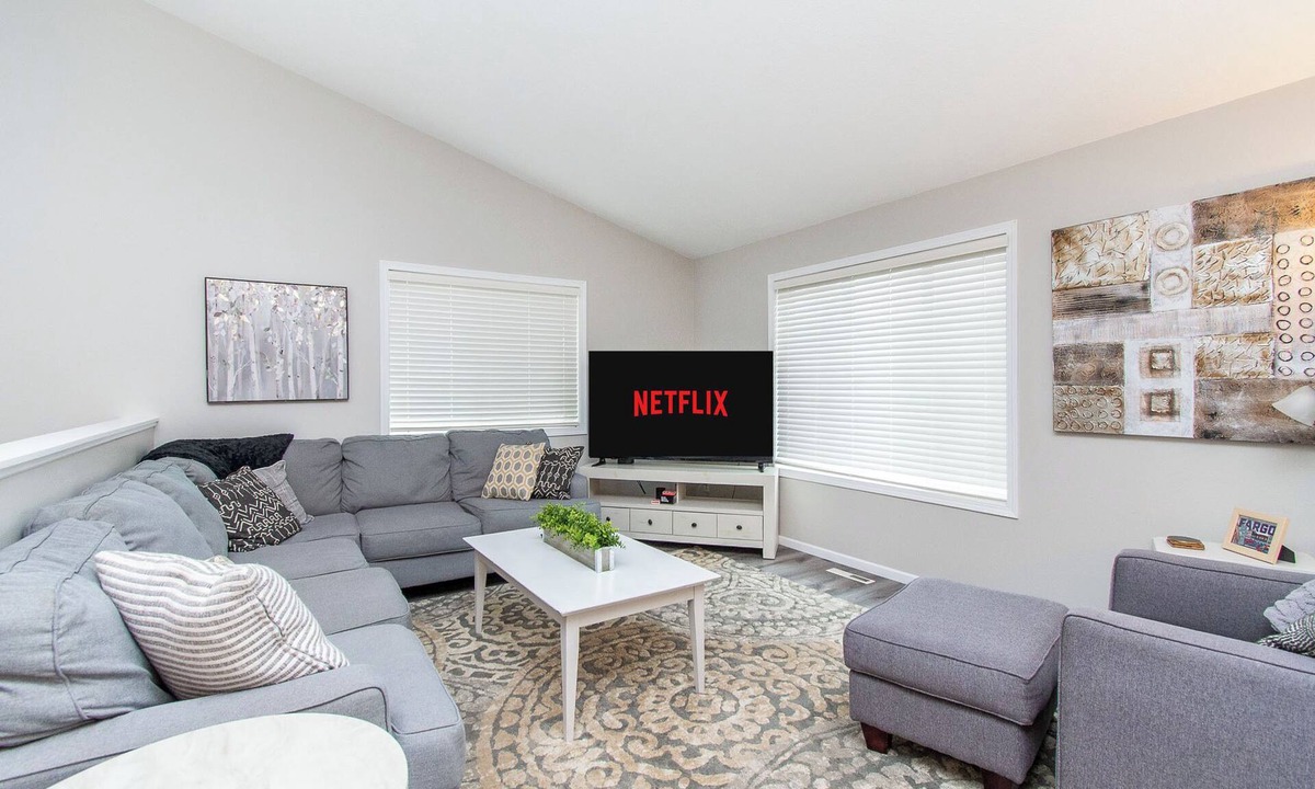 West Fargo House | 3BR I King, Patio, Garage, Self-Checkin, Smart TVs
