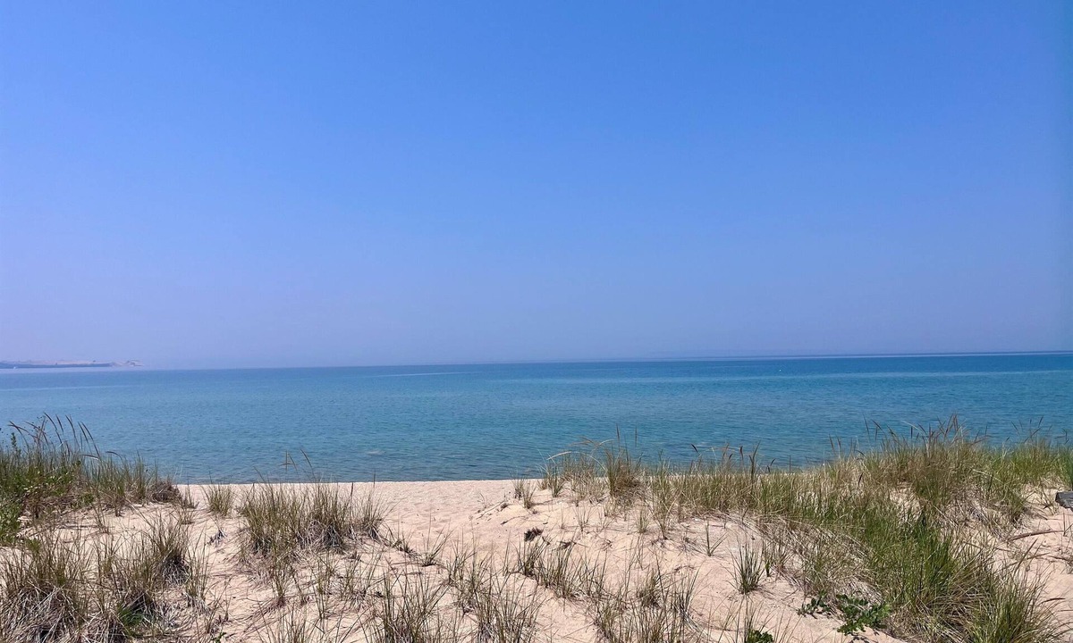Glen Arbor House | 4 bd Lake Michigan Beachfront Luxury Condo at The Homestead in Glen Arbor