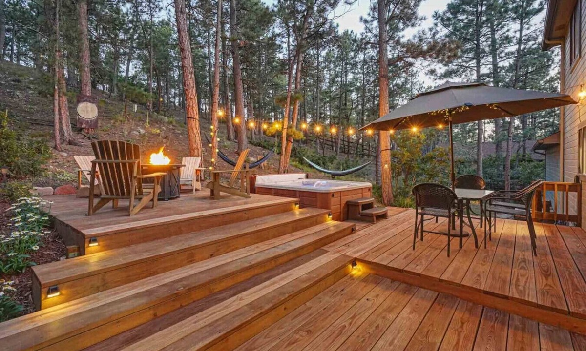 Colorado Springs House | 4 BDRM Spacious Mountain Retreat w/Hot Tub, Firepit & Games