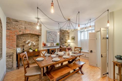 South Charlton House | 4 Bed in Alnwick oc-g32272