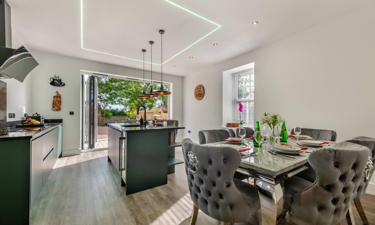 Cheswick Cottage | 4 Bed in Berwick-upon-Tweed (oc-h29940)