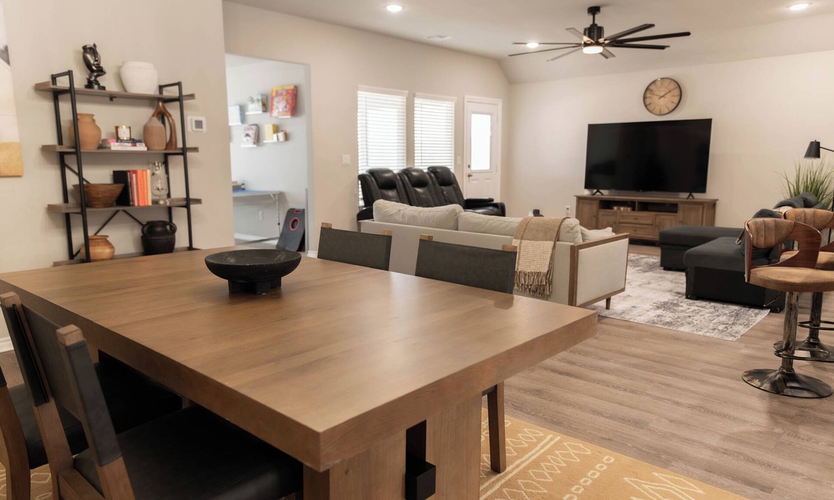 Oklahoma City House | 4-Bedroom New House in OKC with Gym, Fast WiFi, 8 Beds - Sleeps 12, Car Garage