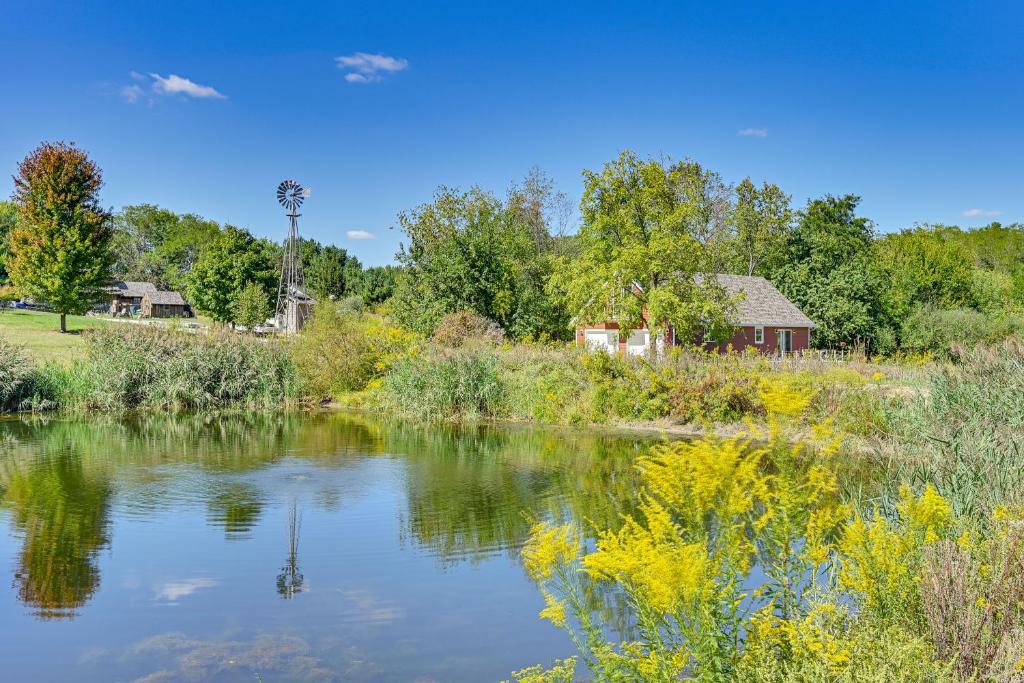 Rockfield Apartment | 4 Mi to downtown Delphi: Trails & Fishing Pond