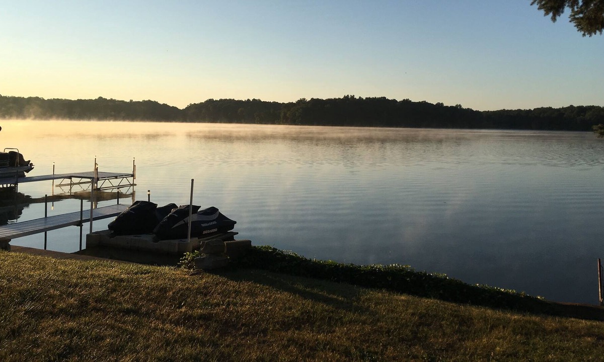 Rome City House | 4 seasons to relax at Sylvan Lake Indiana waterfront property
