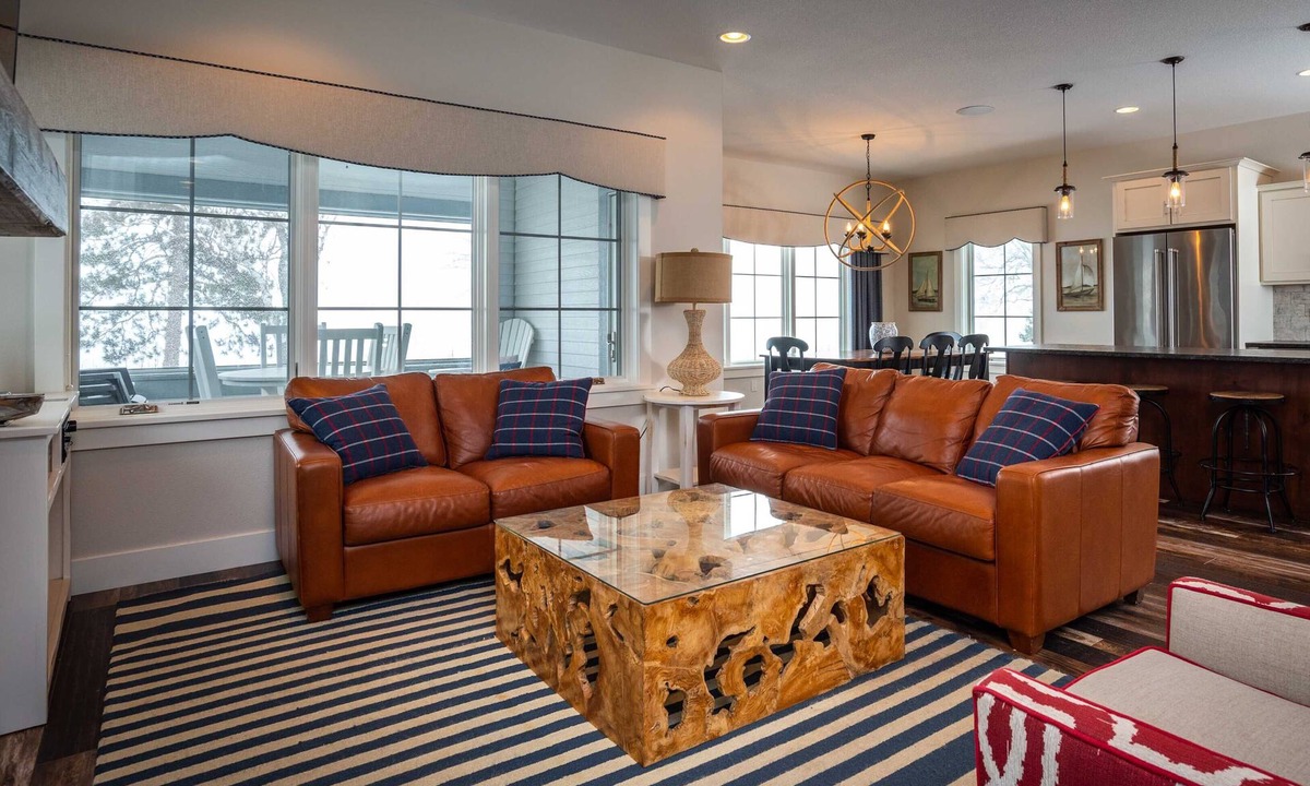 Nisswa Resort | 5 Bedroom Lake Home on Gull Lake