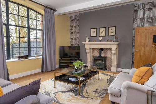 Wing House | 5 Tarn End luxurious cottage with view to Talkin Tarn, near Hadrians Wall & the Lake District