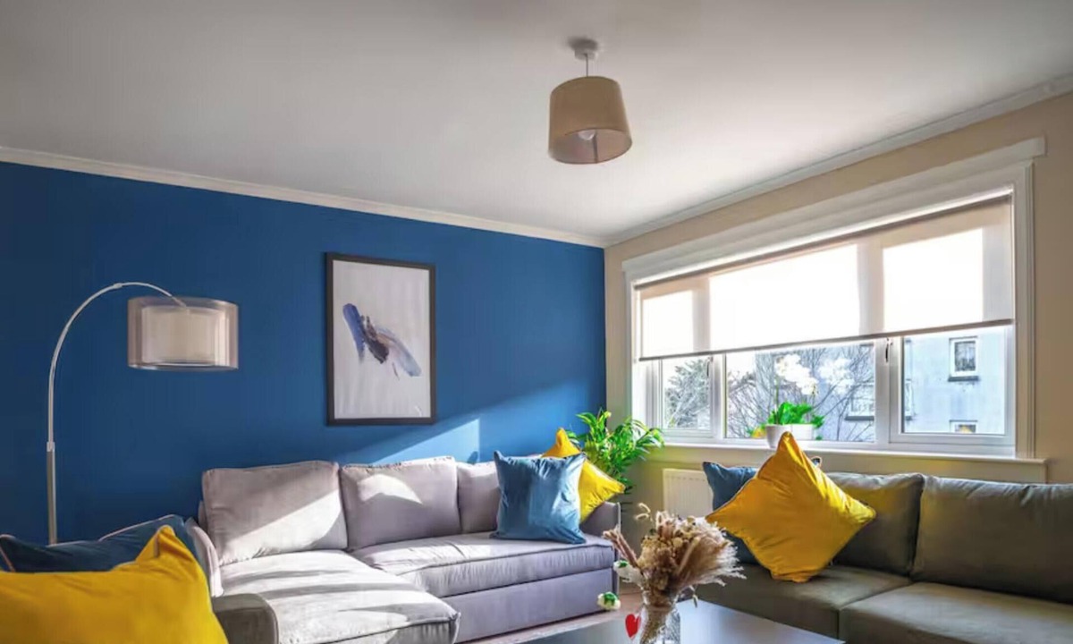 Livingston House | 5BR House By Caledonia Luxe Stays Livingston