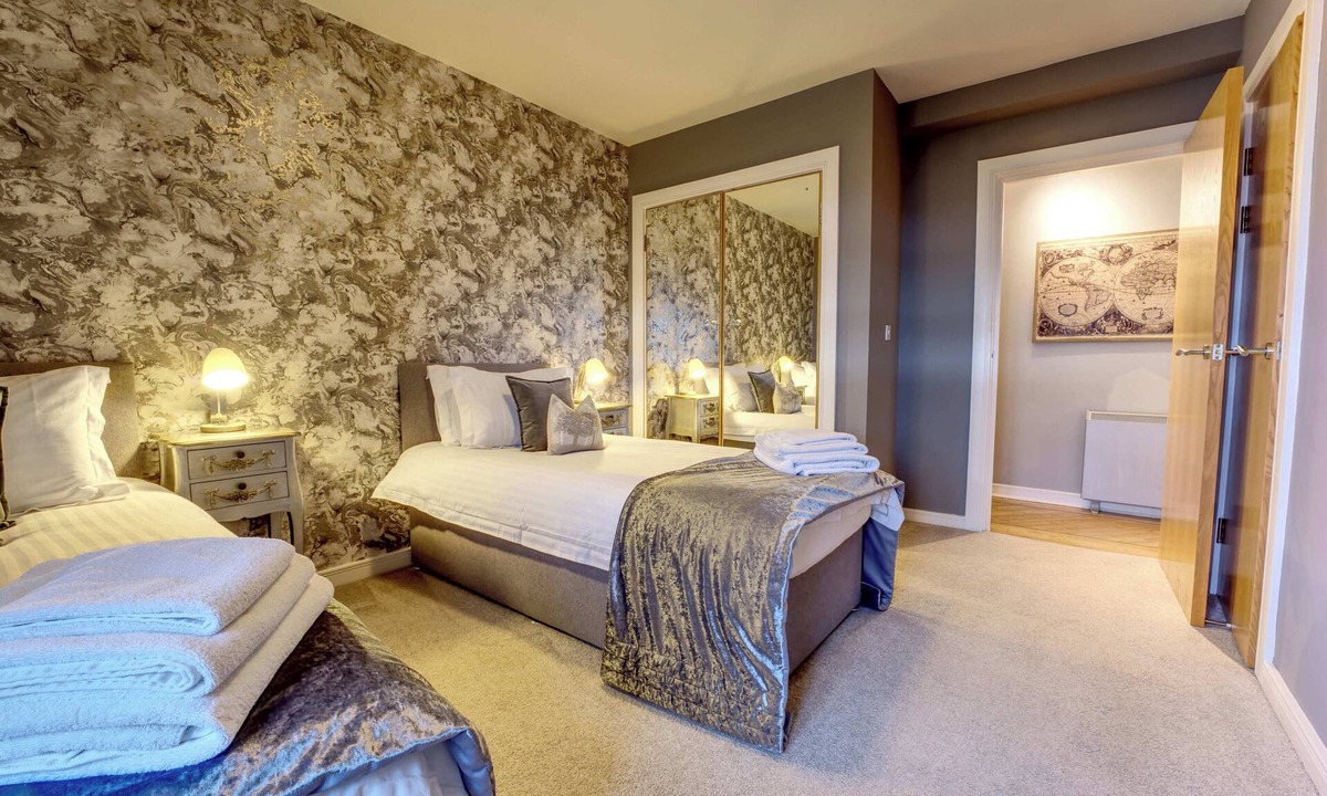 Hartlepool Apartment | 6 MARINERS POINT, pet friendly, luxury holiday cottage in Hartlepool