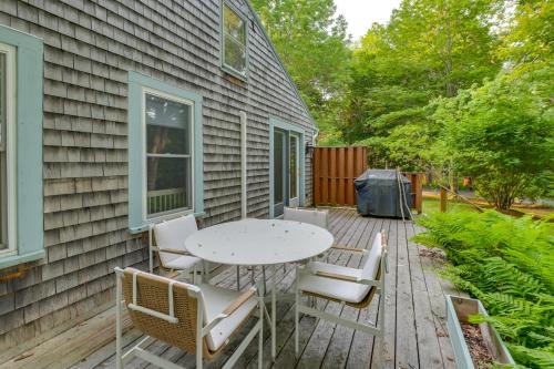 Northeast Harbor House | 6 Mi to Acadia Nat'l Park! Cozy Gem w/Deck, Grill
