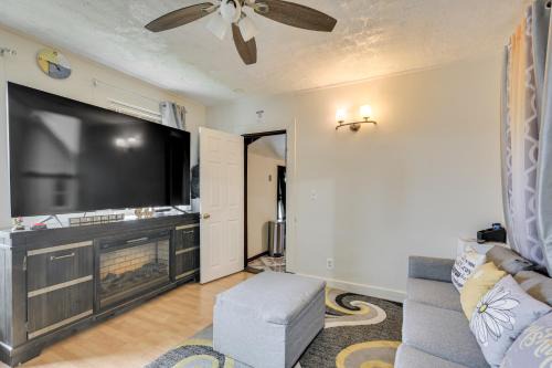 Medford Apartment | 6 Mi to Boston Common: Apt in Medford!